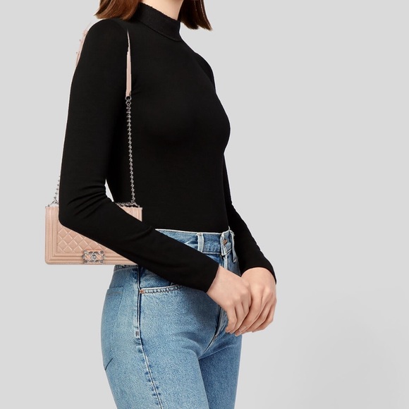 Chanel patent medium boy bag - Picture 6 of 6